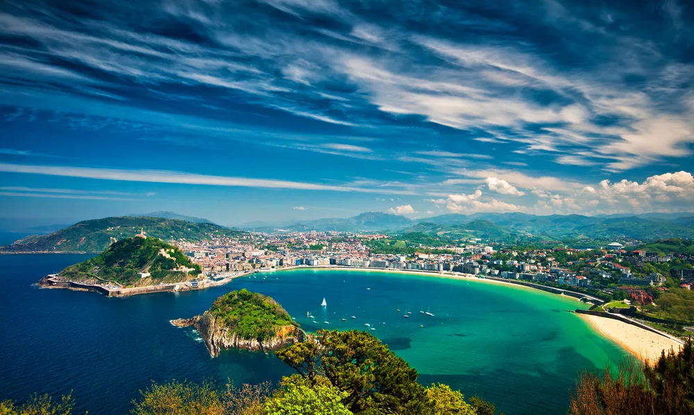 Best Time to Visit San Sebastian in 2023 (Weather by Month)
