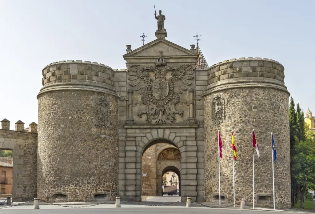 Puerta Nueva de Bisagra, New gate hinge, is a monumental gateway located in the walls of Toledo, Spain