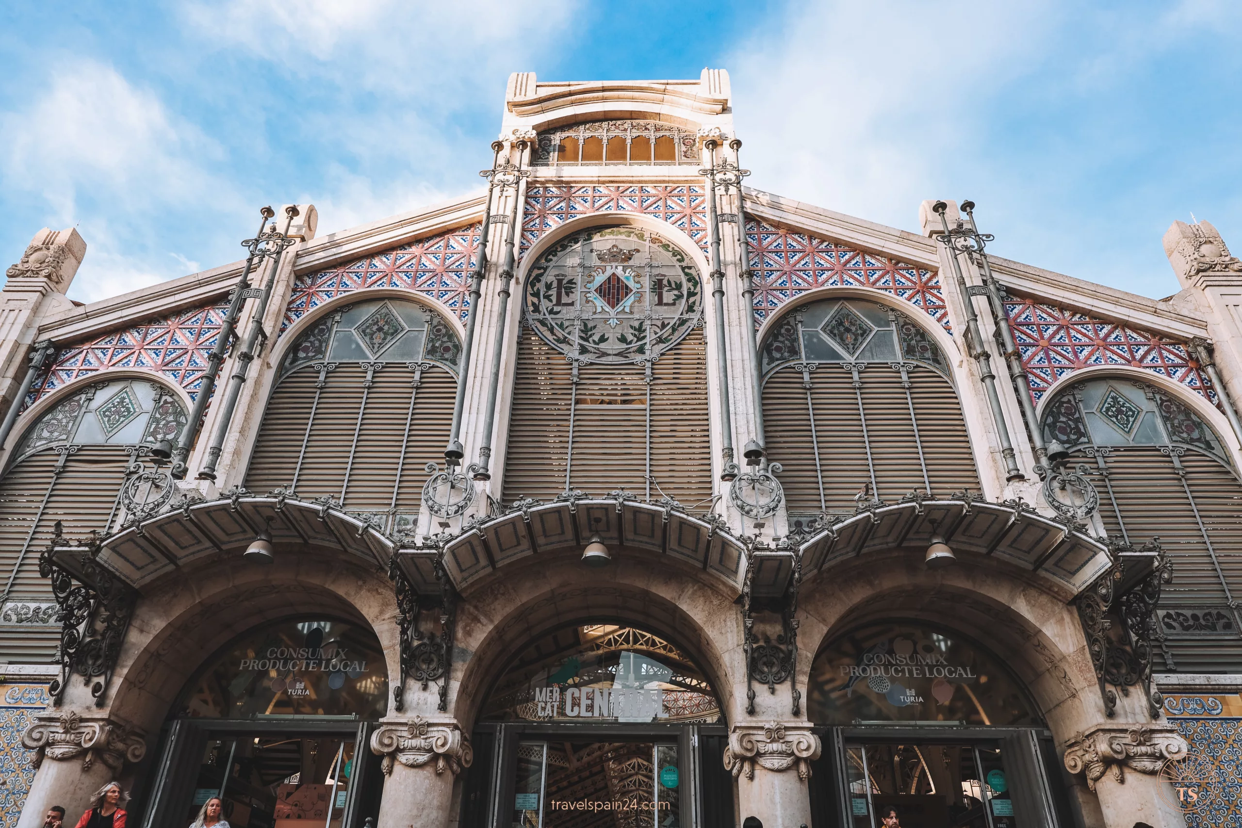 The Central Market of Valencia: Visitor’s Guide for 2024