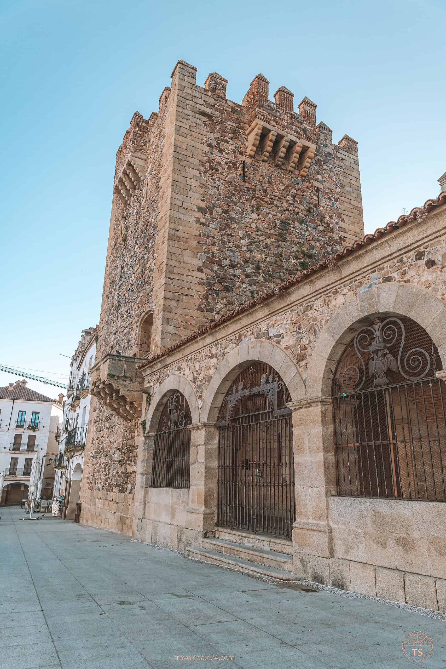 The bustling Plaza Mayor in the heart of Cáceres' old town, where the city's history and today's lively moments meet.
