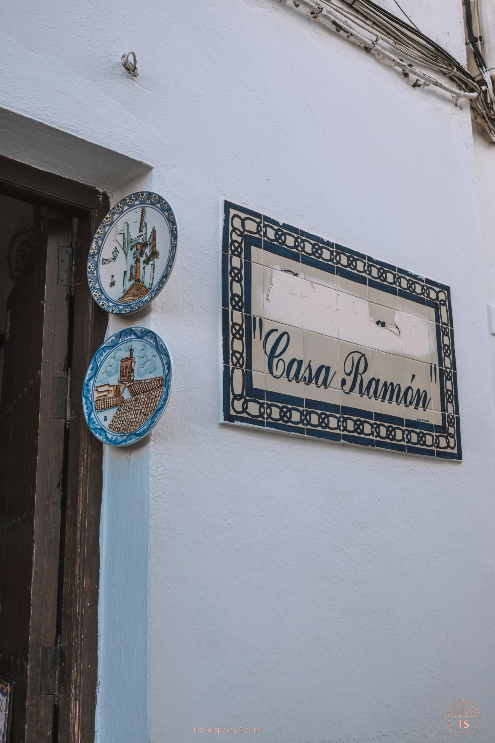 Casa Ramón in Arcos de la Frontera, a shop offering unique souvenirs like colorful ceramics and pottery.